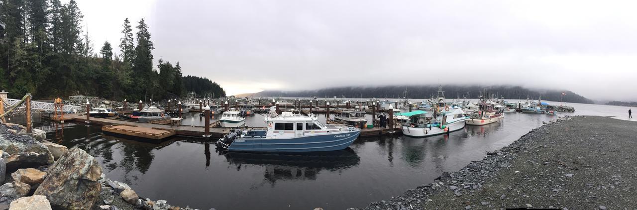 Tilby'S Rainbow Cottage Port Renfrew Exterior foto